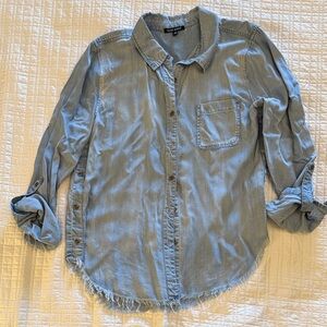 Dear Joh. Light Blue Denim Button-Up Shirt